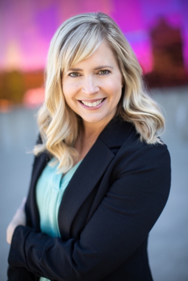 https://shamelessmom.com/wp-content/uploads/2020/09/Copy-of-Seattle-Business-Headshot-Photographer-124edit-Beaven-Walters.jpeg